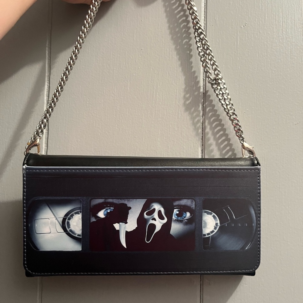SOLD! Ghost Face shoulder/clutch bag. New and never used. Unbranded.